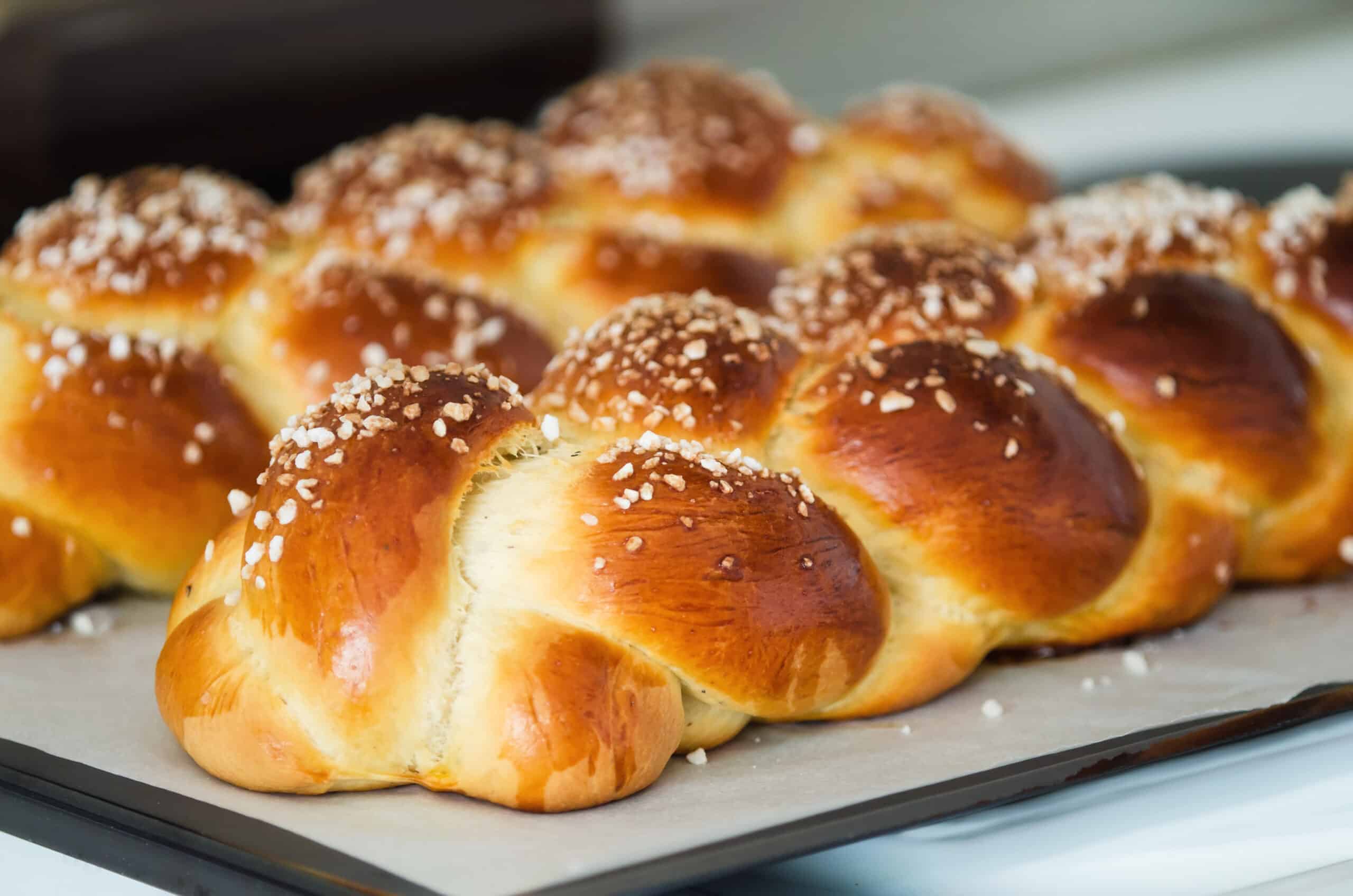 cardamom bread loaf