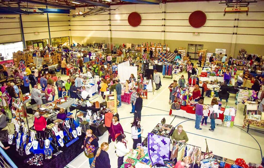 Christmas Markets Kansas 2025: Magical Festive Events You Can't Miss 2 shawneedholidaymarket