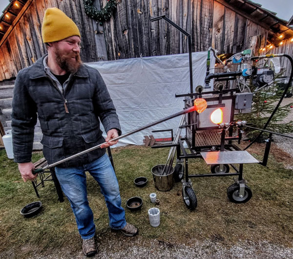 Christmas Markets Wisconsin 2025: 50 Best Festive Events and Holiday Markets 6 600 Burnt Bluff 3
