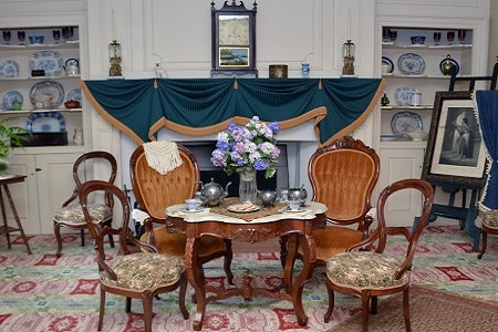 Christmas Markets New Jersey 2025: Must-See Festive Events and Hidden Gems 2 interior historic longstreet farmhouse 2025